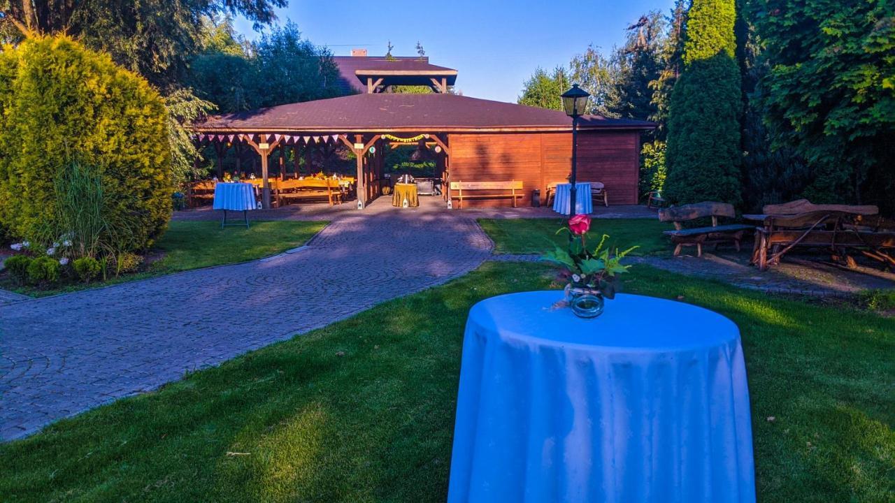 Hotel Kuznia Napoleonska Teresin Luaran gambar
