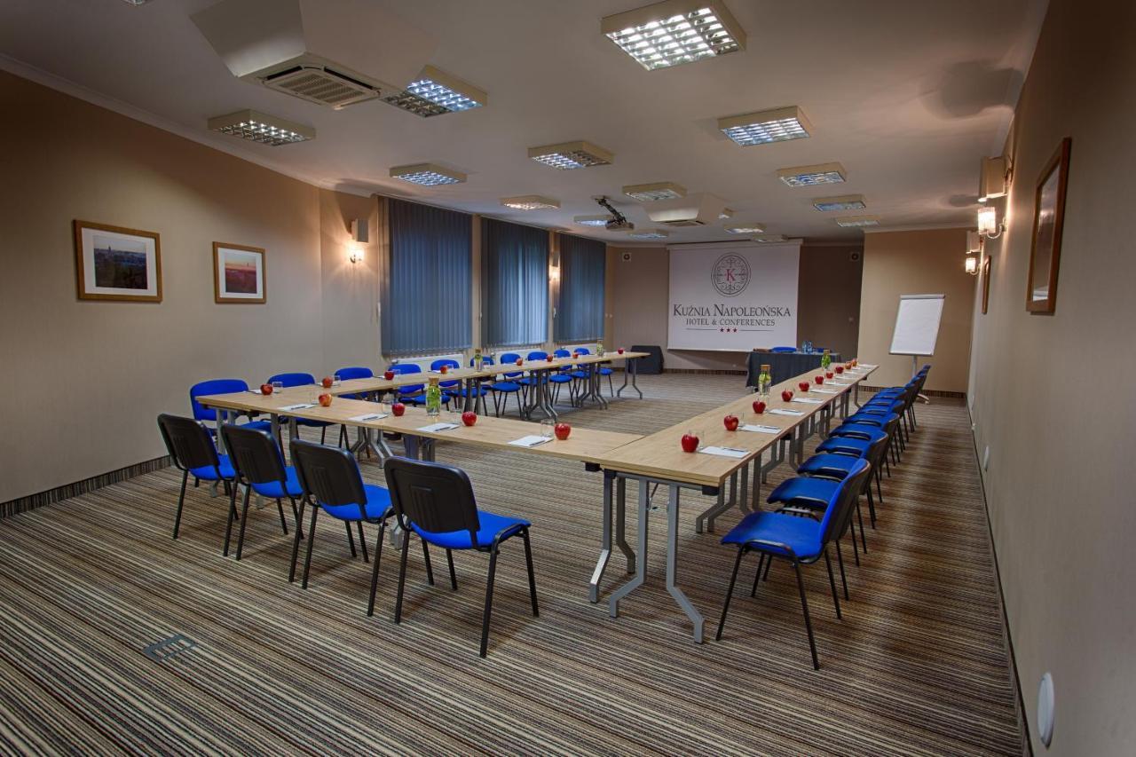 Hotel Kuznia Napoleonska Teresin Luaran gambar