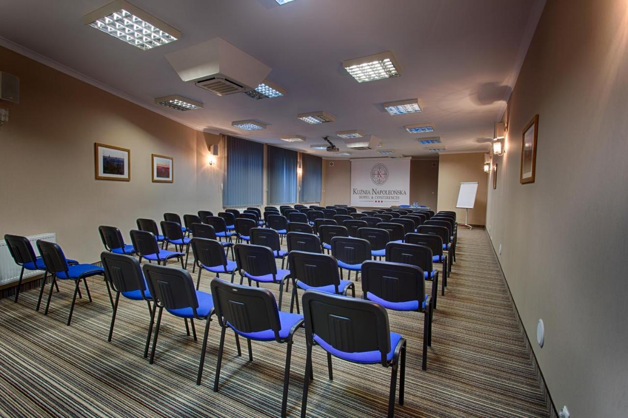 Hotel Kuznia Napoleonska Teresin Luaran gambar