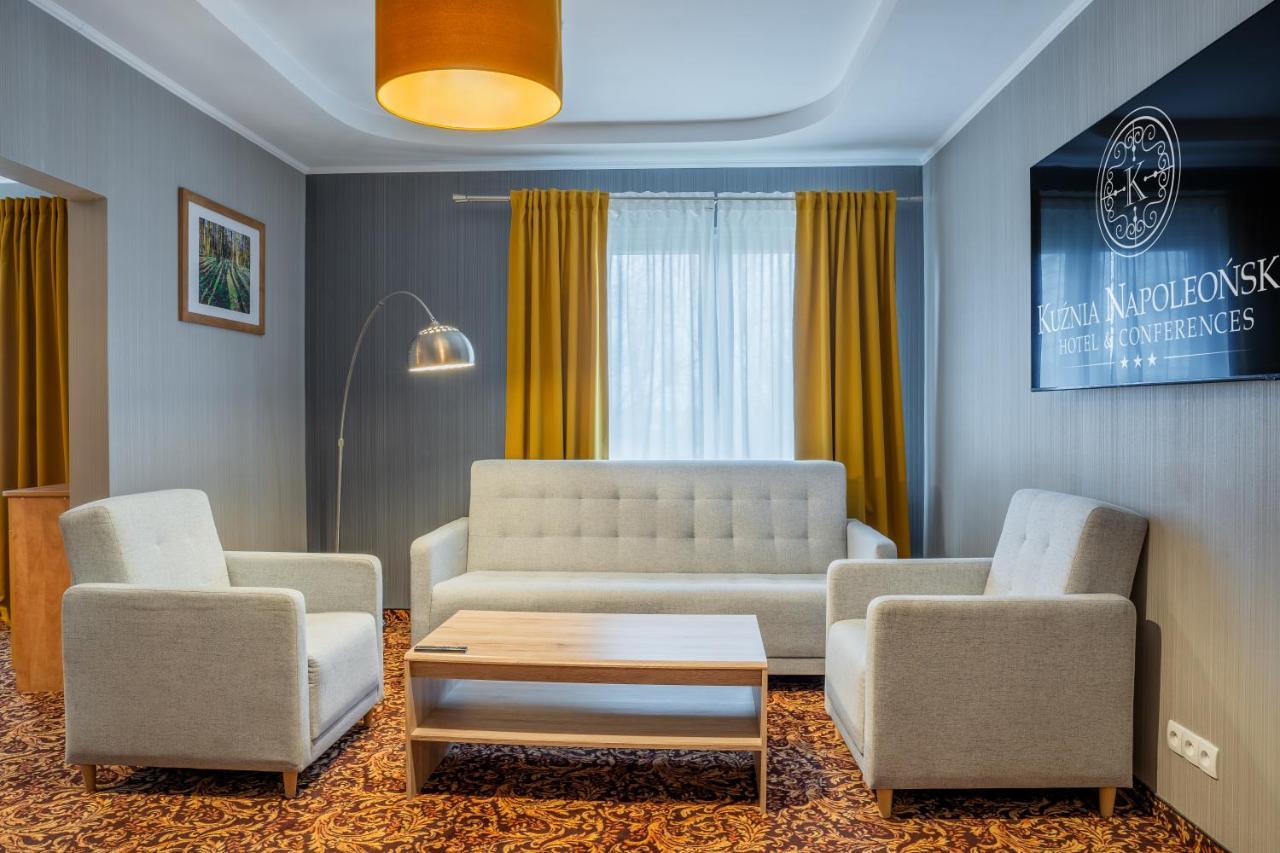 Hotel Kuznia Napoleonska Teresin Luaran gambar
