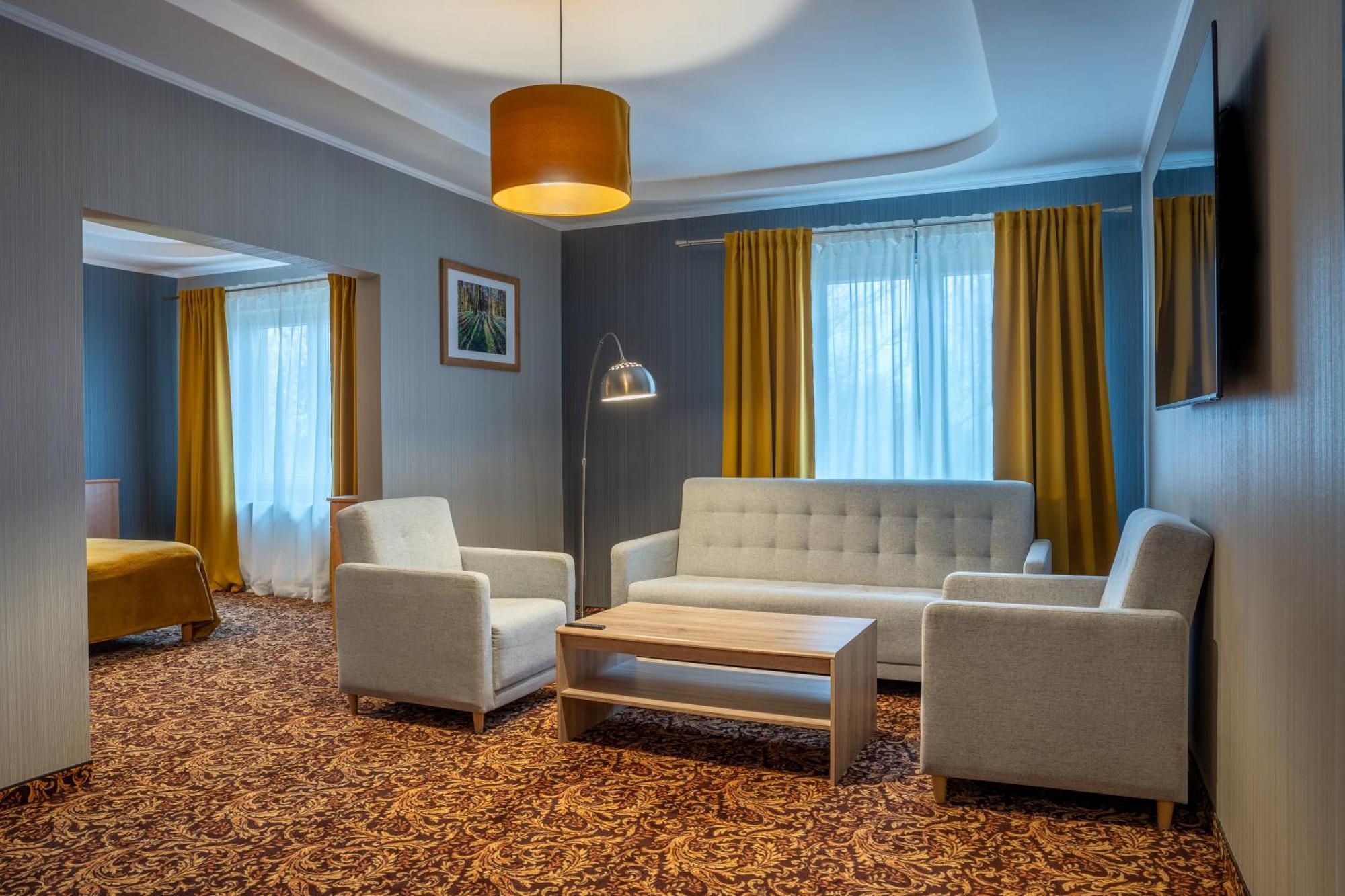 Hotel Kuznia Napoleonska Teresin Luaran gambar