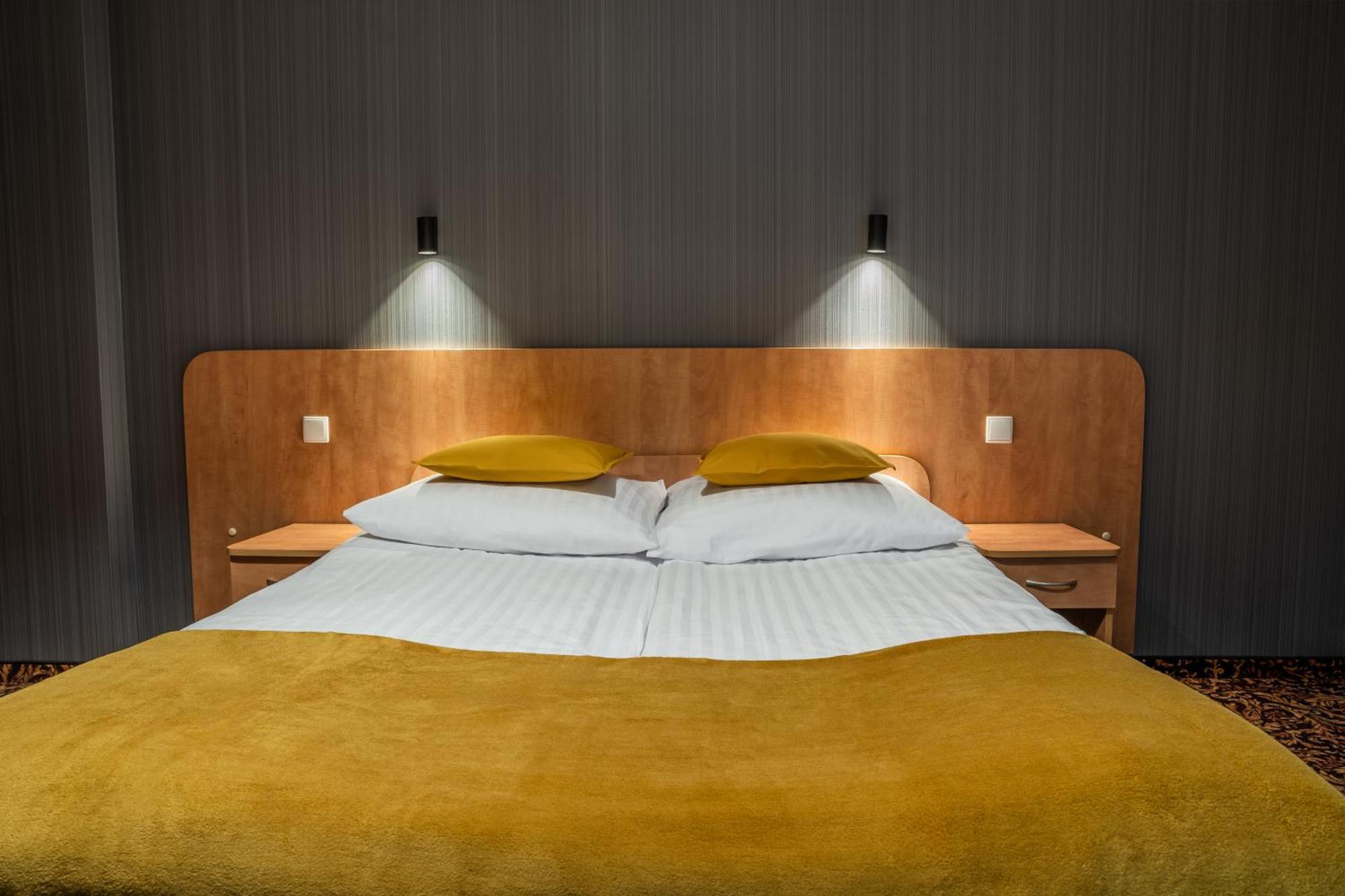 Hotel Kuznia Napoleonska Teresin Luaran gambar