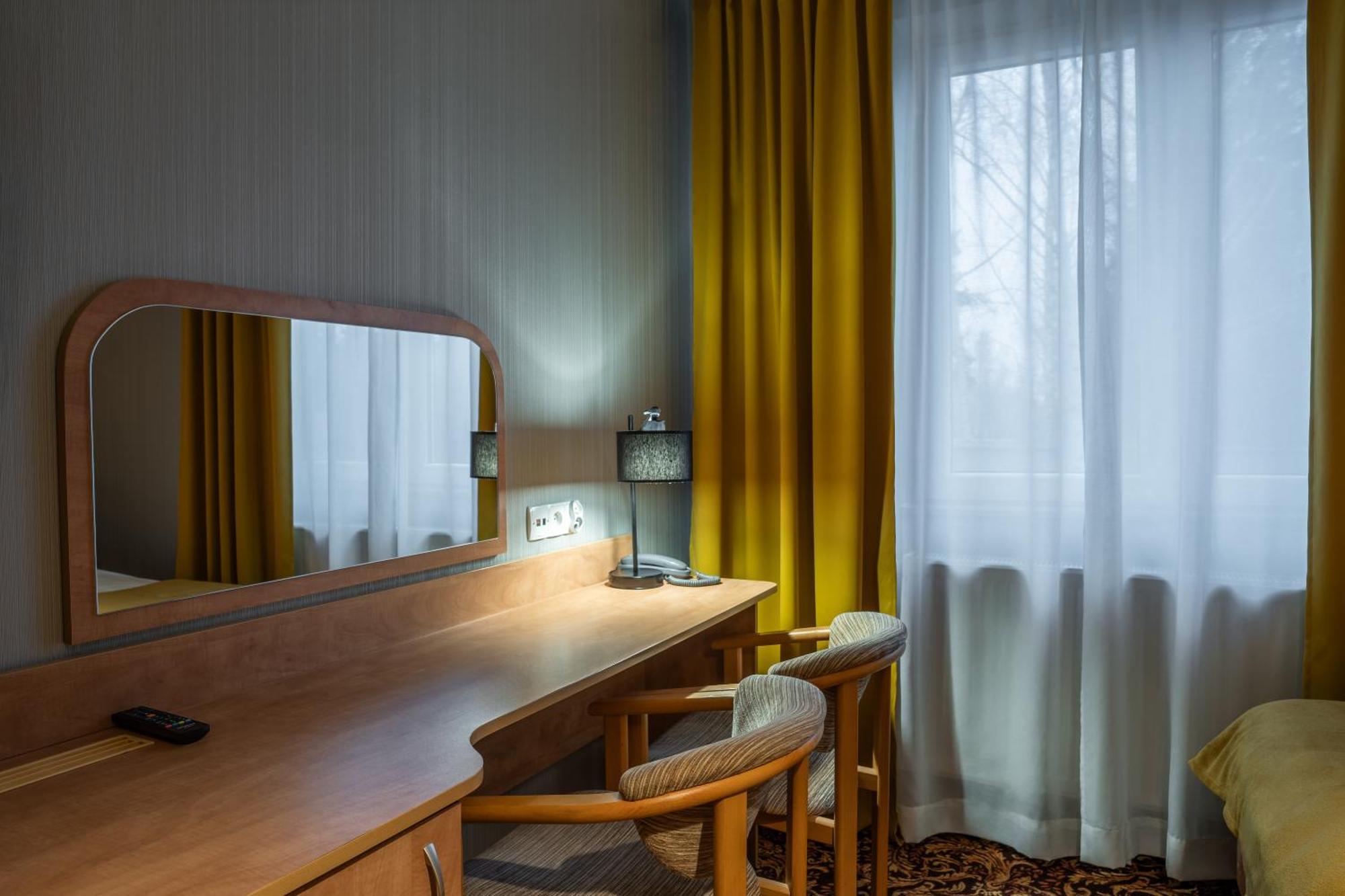 Hotel Kuznia Napoleonska Teresin Luaran gambar